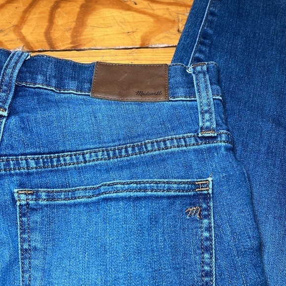 Madewell 9" High-Rise Skinny Crop Jeans - Picture 9 of 9